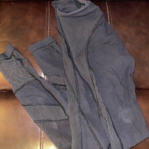 black lululemon leggings